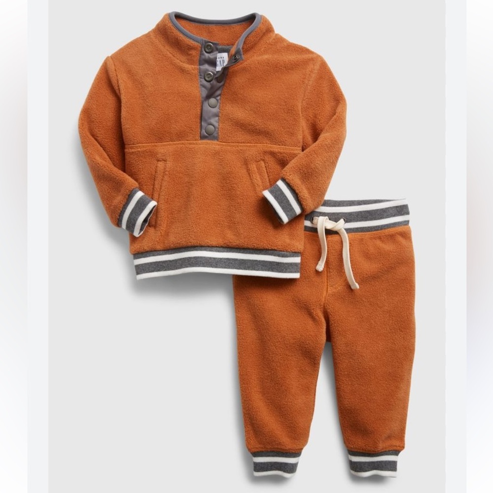Baby GAP Sherpa Outfit Set